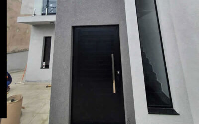 Porta Pivotante de Alumínio